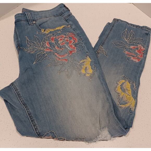 Beautiful Melissa McCarthy Women's Blue Jeans Pants Floral Size 16W - Picture 1 of 6